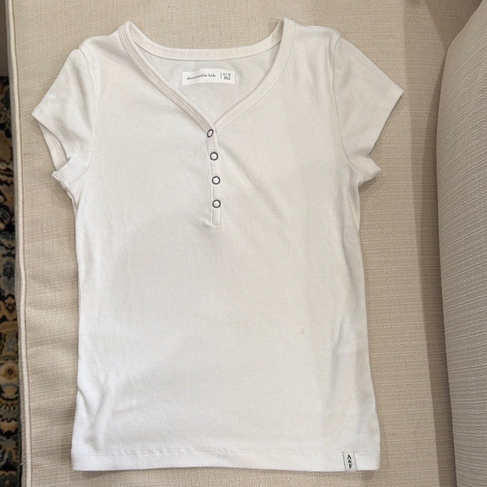 Abercrombie Kids White Short Sleeve Tee